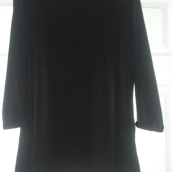 Top - Picture 2 of 6